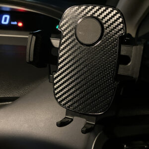 スマホホルダーのマウント部分はピアノブラックじゃない方が良いと思うんだ